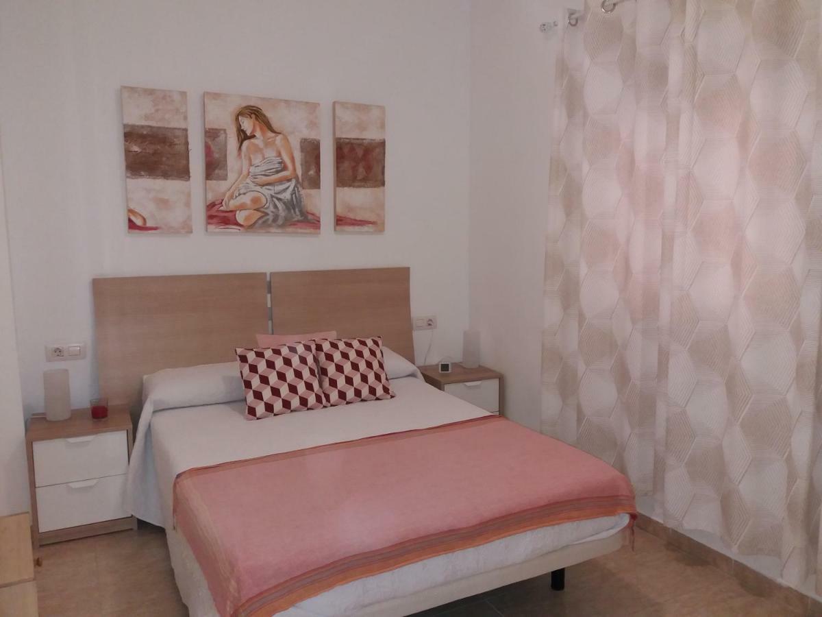 Apartamento Dos Aceras Malaga Exterior photo